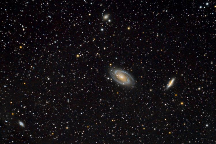 M81 & M82